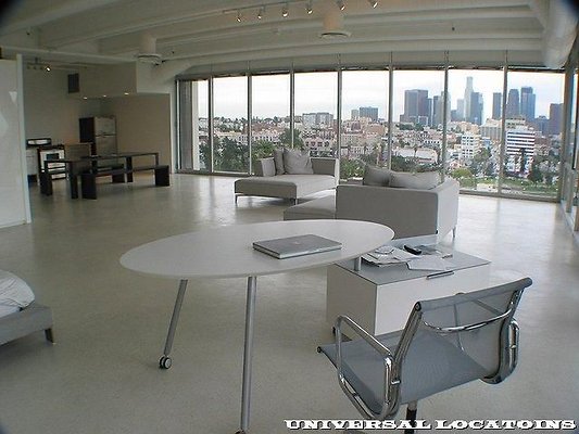 UNIVERSAL-6418-LA-28