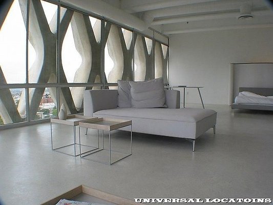 UNIVERSAL-6418-LA-23