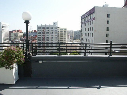 UNIVERSAL-C205-LA-95