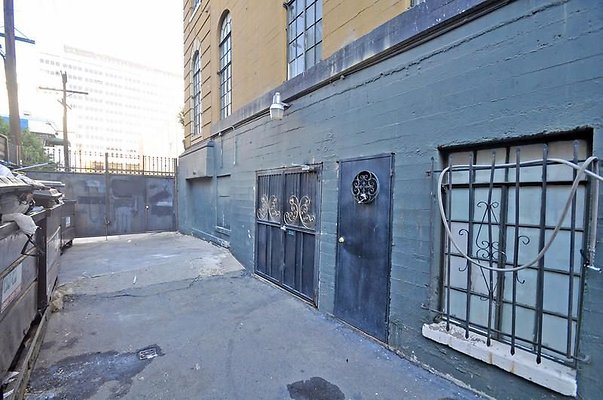 UNIVERSAL-A479-LA-207