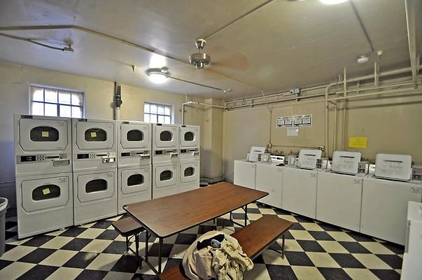 UNIVERSAL-A479-LA-193