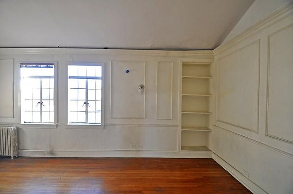 UNIVERSAL-A479-LA-26