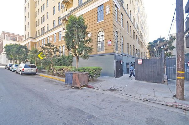 UNIVERSAL-A479-LA-219