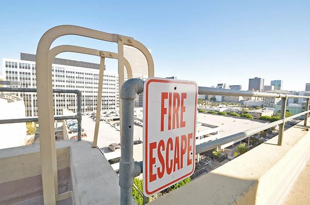 UNIVERSAL-A479-LA-144