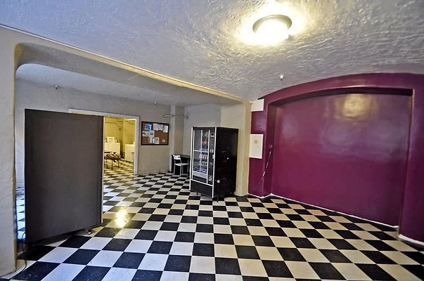 UNIVERSAL-A479-LA-191