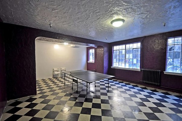 UNIVERSAL-A479-LA-185