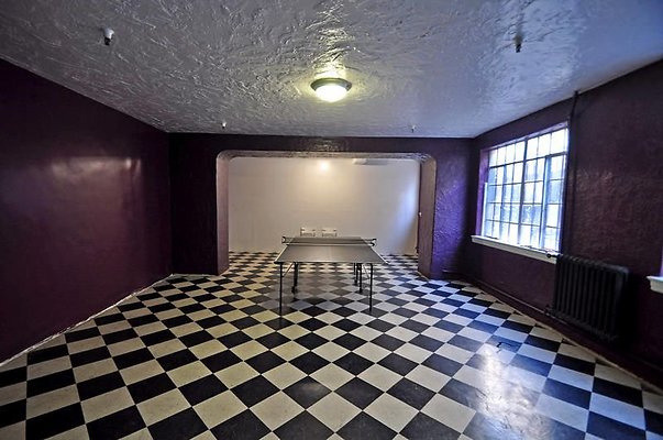 UNIVERSAL-A479-LA-183