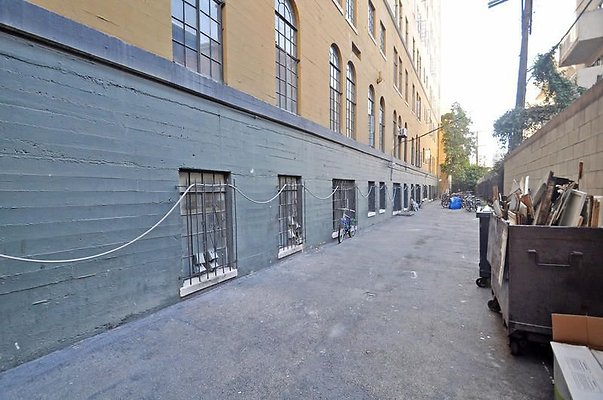 UNIVERSAL-A479-LA-204