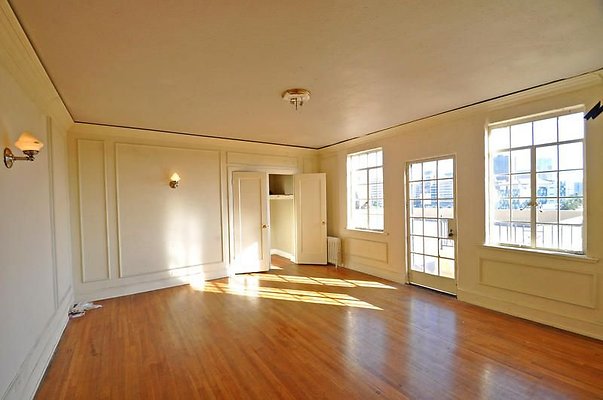 UNIVERSAL-A479-LA-39