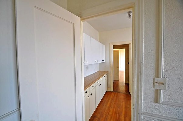 UNIVERSAL-A479-LA-28