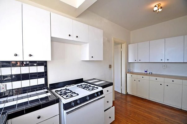 UNIVERSAL-A479-LA-36