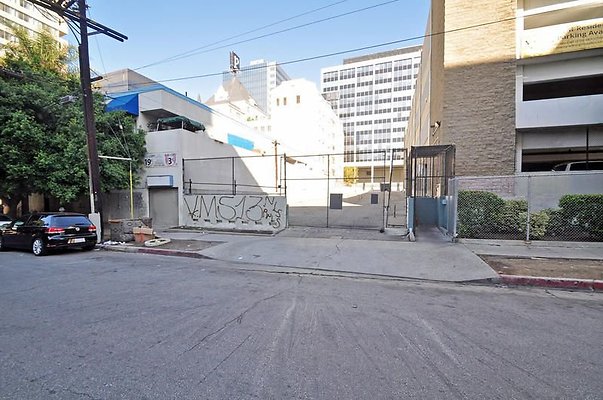 UNIVERSAL-A479-LA-215