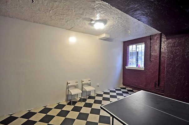 UNIVERSAL-A479-LA-186