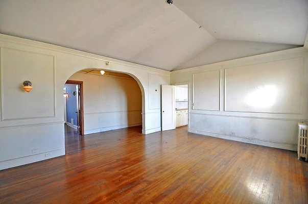 UNIVERSAL-A479-LA-19