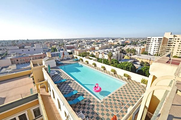 UNIVERSAL-A479-LA-96