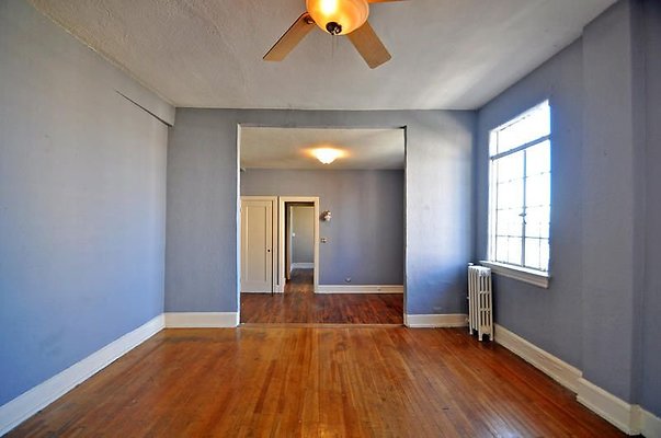 UNIVERSAL-A479-LA-81