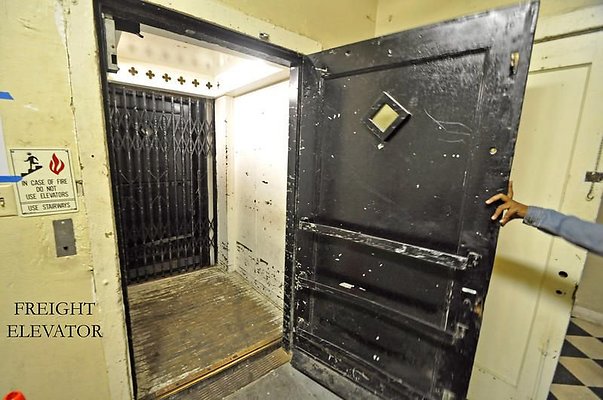 UNIVERSAL-A479-LA-211