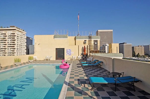 UNIVERSAL-A479-LA-114