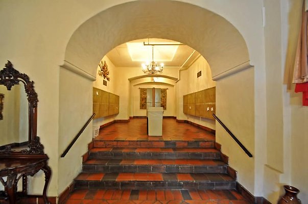 UNIVERSAL-A479-LA-166