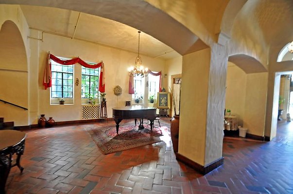 UNIVERSAL-A479-LA-168