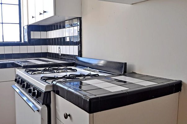 UNIVERSAL-A479-LA-32