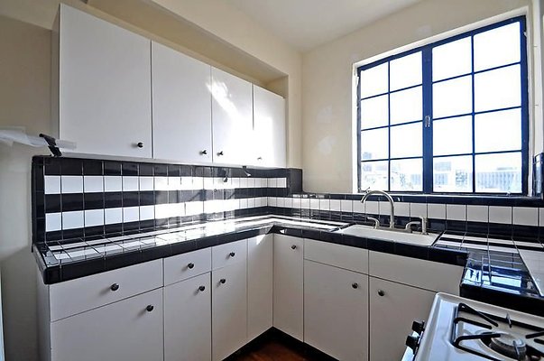 UNIVERSAL-A479-LA-33