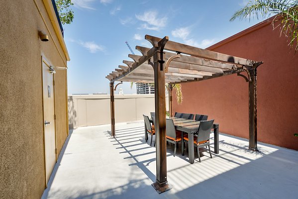 UNIVERSAL-B427-LA-28