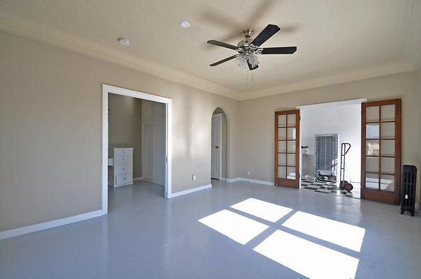 UNIVERSAL-A483-LA-15