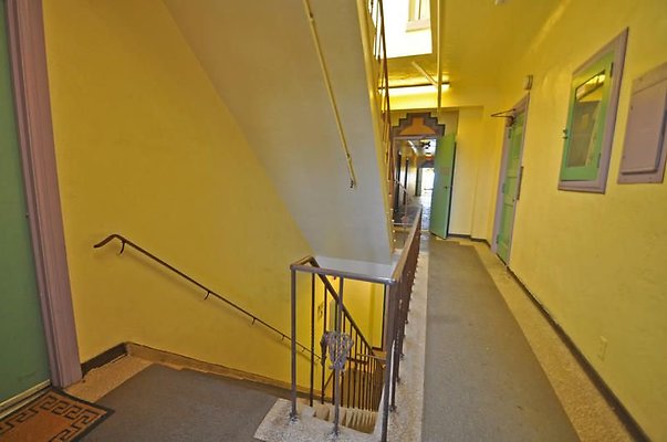 UNIVERSAL-A483-LA-27