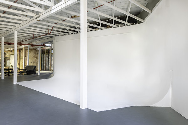 UNIVERSAL-A147-LA-27