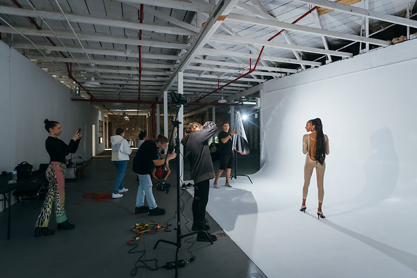 UNIVERSAL-A147-LA-37