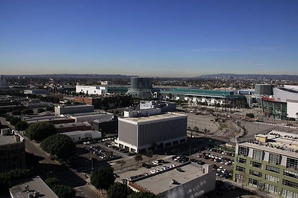 UNIVERSAL-8194-LA-28