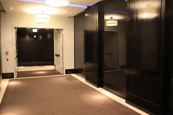 UNIVERSAL-8194-LA-32