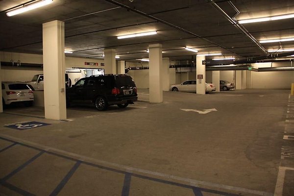 UNIVERSAL-8194-LA-36