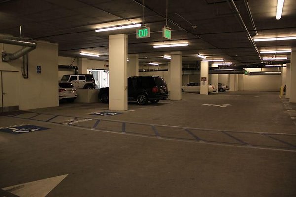 UNIVERSAL-8194-LA-35