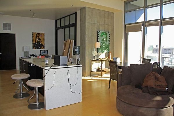 UNIVERSAL-8194-LA-10