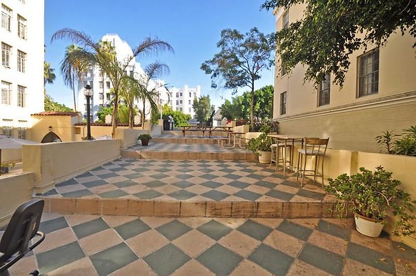 UNIVERSAL-A484-LA-14