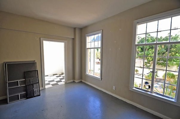 UNIVERSAL-A484-LA-38