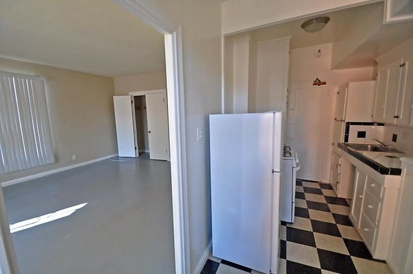 UNIVERSAL-A484-LA-33