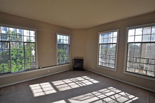 UNIVERSAL-A484-LA-69