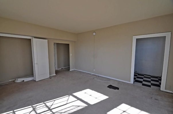 UNIVERSAL-A484-LA-66