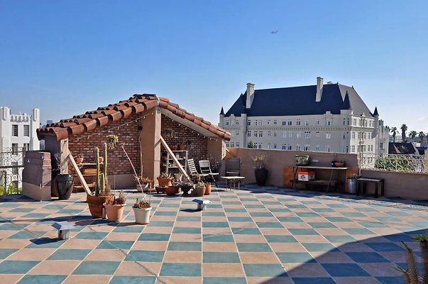 UNIVERSAL-A484-LA-82