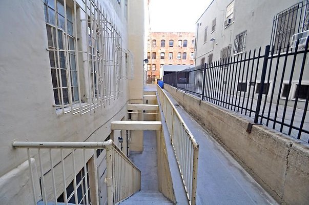 UNIVERSAL-A484-LA-97