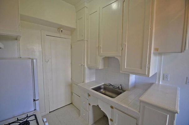 UNIVERSAL-A484-LA-61