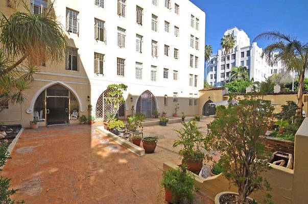 UNIVERSAL-A484-LA-13