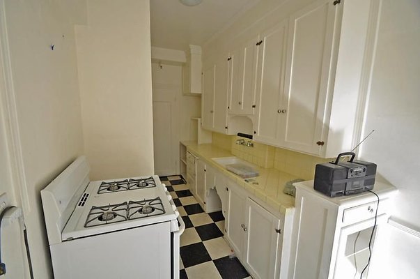 UNIVERSAL-A484-LA-43