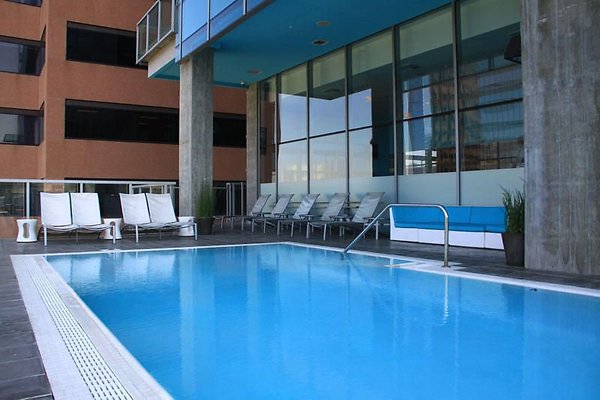 UNIVERSAL-9081-LA-69