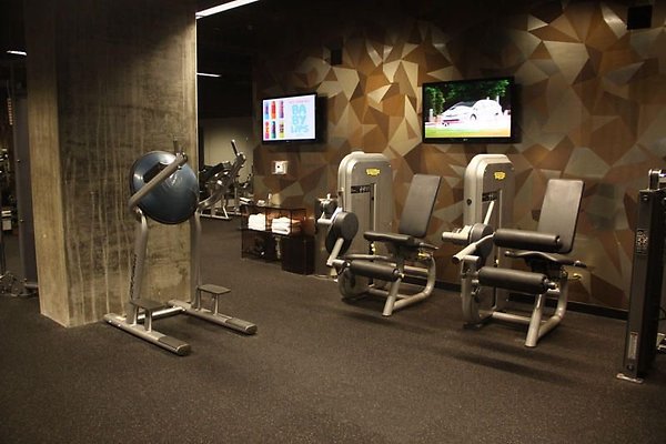 UNIVERSAL-9081-LA-109