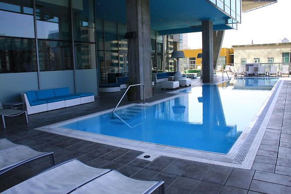 UNIVERSAL-9081-LA-66