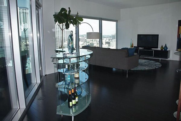 UNIVERSAL-9081-LA-10